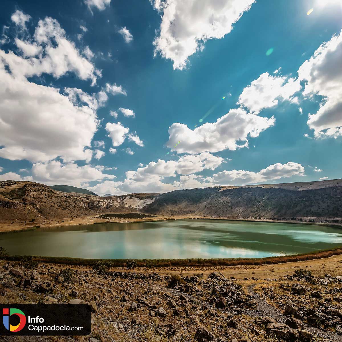 Panoramic view of Narlıgöl Crater Lake formed by ancient volcanic activity in Cappadocia